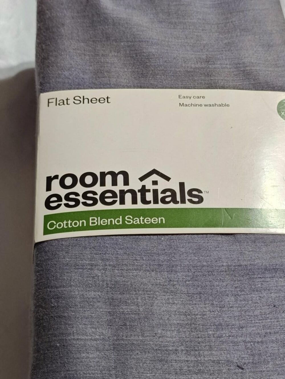 King Cotton Blend Sateen FLAT Sheet - Room Essentials Heather Navy